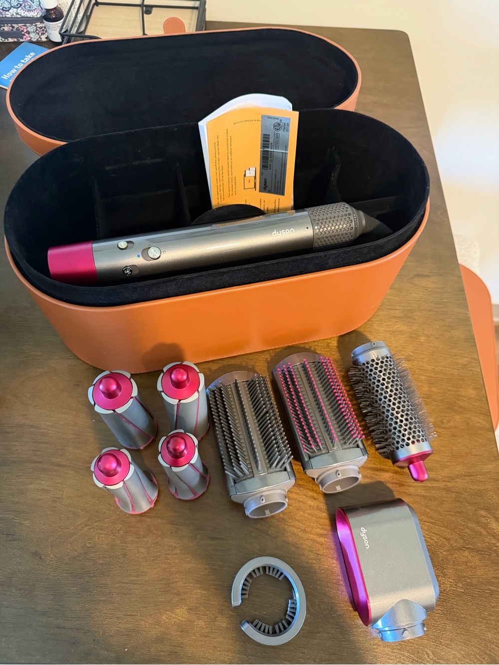 Dyson Airwrap - Picture 8 of 11